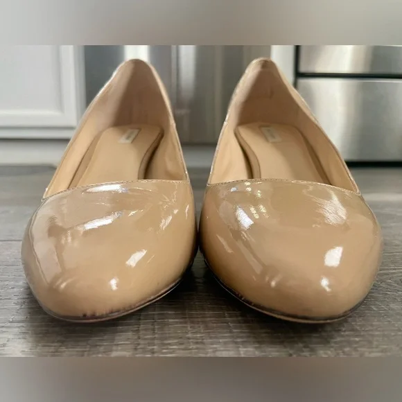 Cole Haan Nude Patent Leather Heels - Picture 10 of 10